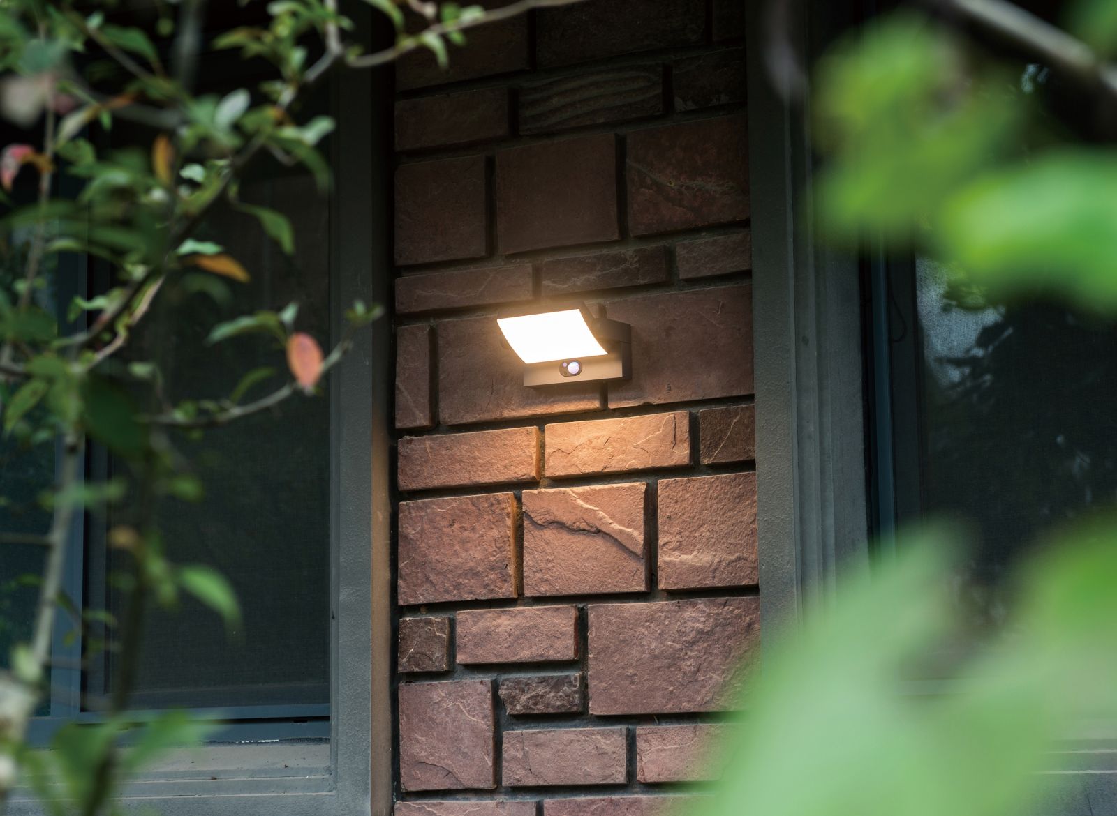 Heitronic LED Solar Wandleuchte ARONA Heitronic LED Solar Wandleuchte ARONA