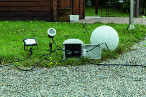 Heitronic Energieverteiler Piedra 4-fach IP44 mit Fernbedienung 5 Mtr Anschlussleitung und Stecker Heitronic Energieverteiler Piedra 4-fach IP44 mit Fernbedienung 5 Mtr Anschlussleitung und Stecker